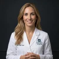 Dra. Soler, refractive surgery specialist at Adeu.now Barcelona